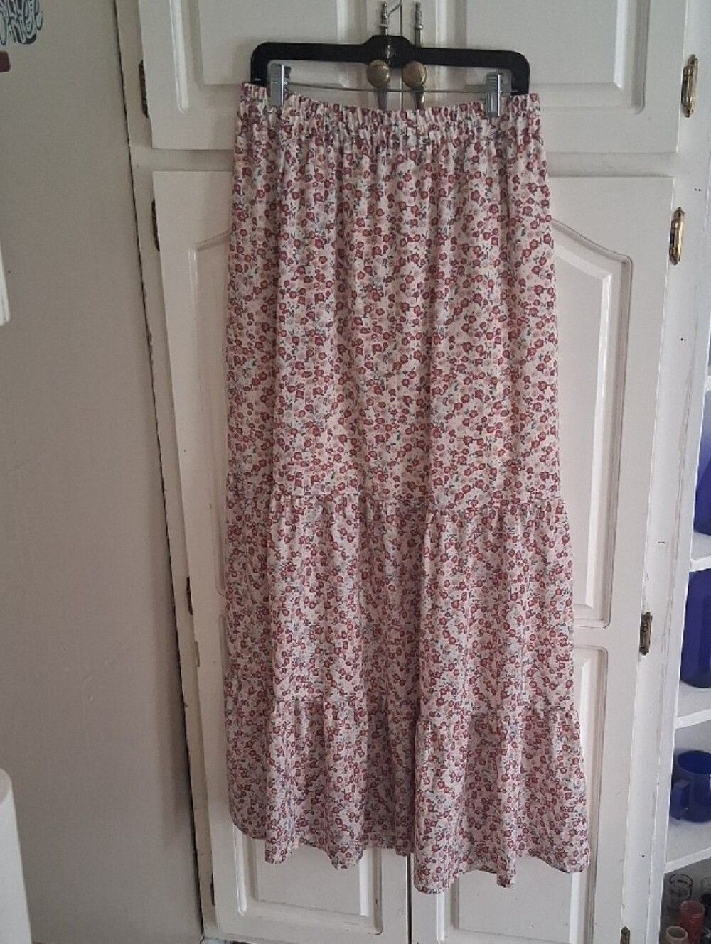 Modcloth Cream Tiered Maxi Skirt with Pink Floral Print Size Large Boho